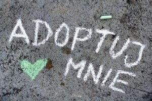 Problematyczne wychowywanie sierot. Posłuchaj audycji Śliska Sprawa