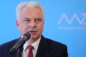 W. Kraska: zwiększy się zakres usług świadczonych w aptekach