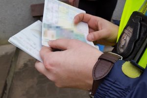 Obywatel Rosji ukarany za posługiwanie się podrobionym prawem jazdy