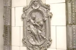 Z kamienicy prosto do muzeum. Zabytkowy piec ocalony od zapomnienia