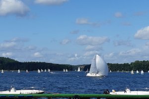 Na Ukielu trwają kolejne regaty z cyklu Olsztyn Żegluje!