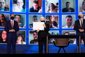 Polski Ład: Zwiększona kwota wolna od podatku, nowe inwestycje i koniec śmieciówek