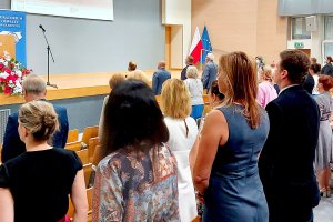 Odznaczenia i medale dla pedagogów z Warmii i Mazur. „To wyraz najwyższego uznania ich pracy i osiągnięć”