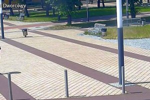 Oddał oszustom ponad 100 tysięcy złotych. Policja publikuje film i prosi o pomoc w identyfikacji przestępcy