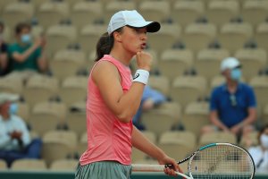 Iga Świątek w kolejnej rundzie wielkoszlemowego French Open