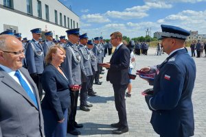 Ponad tysiąc funkcjonariuszy odznaczonych i awansowanych. W Bartoszycach odbyły się wojewódzkie obchody Święta Policji