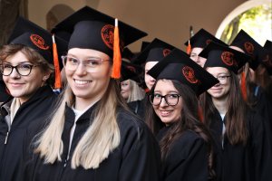 Blisko 500 studentów rozpoczęło rok akademicki w olsztyńskim Collegium Medicum