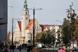 W Wielki Piątek nie w każdym urzędzie załatwimy sprawę