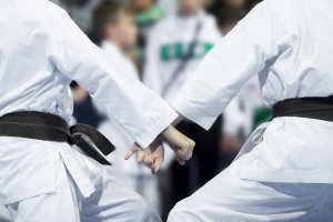 W Bartoszycach młodzi karatecy walczą o tytuły mistrzów Polski