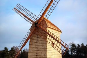Muzeum w Olsztynku wyremontowało zabytkowy wiatrak
