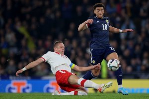 Piątek ratuje debiut Michniewicza