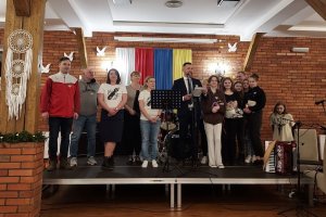 W Pieniężnie odbył się koncert charytatywny. Dochody wesprą walczącą Ukrainę