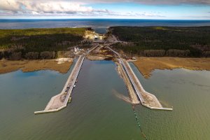 Przekop Mierzei Wiślanej: trwają próby drugiego mostu obrotowego