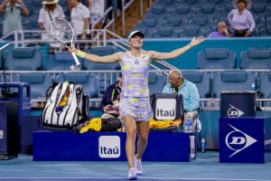 Triumf Igi Świątek w Miami!