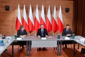 Prezydent o zbrodni katyńskiej: możemy dochodzić roszczeń od Rosji