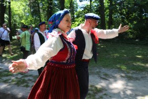 Warmińskie tradycje w rytmie muzyki. Dziś potańcówka w Lidzbarku