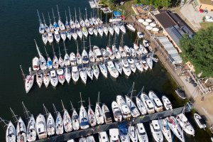 Dużo jednostek pozostało w portach. 