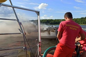 Mają hangar bez toalety, wody i ogrzewania. WOPR-owcy czekają na nową bazę