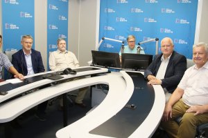 Reparacje od Niemiec, wizyta Putina w Kaliningradzie i projekt budżetu. Posłuchaj audycji My, Wy, Oni