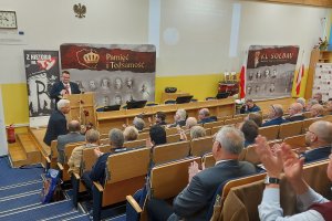 Czym jest i czemu powinna służyć polityka historyczna?