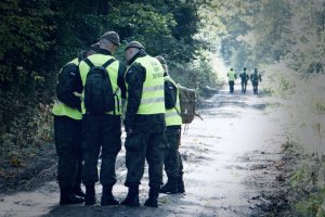 Policjanci i żołnierze testowali aplikację do poszukiwań zaginionych