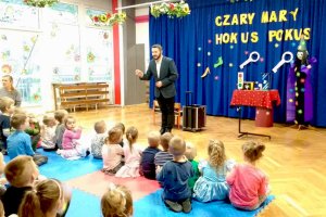 Na czym polega iluzja? Posłuchaj audycji Dziecinada