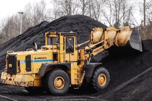 Wiele samorządów z nadwyżką węgla. Co się stanie z zapasami ze składów?