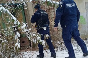 Sąsiedzi z Górowa Iławeckiego uratowali życie 45-latce. Nie miała ogrzewania ani wody