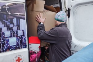 Żywność i sprzęt rehabilitacyjny z Olsztyna wyruszyły na pomoc Ukrainie