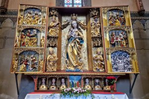 Rekonstrukcja ostatniej kwatery fromborskiego ołtarza. Modlił się przed nim Mikołaj Kopernik