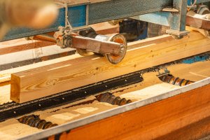 Firmy meblarskie z rządowym wsparciem. Pieniądze przyśpieszą automatyzację i robotyzację