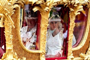 Nowo koronowany król Karol III przyjął przysięgę wierności