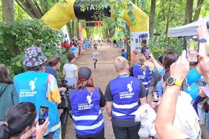 Pobiegli dla chorych dzieci. Sportowe zmagania i piknik nad Ukielem