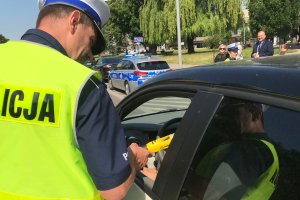 Kierowcy przebadani alkomatem. W Elblągu odbyła się kolejna akcja profilaktyczna