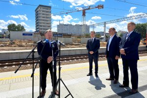 Inwestycje kolejowe coraz bardziej widoczne. 
