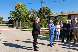 Koniec z błotem i dziurami na popegeerowskim osiedlu