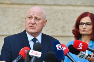 PKW apeluje o poszanowanie godności w czasie kampanii wyborczej