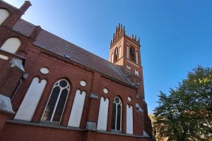 Zabytkowe szkoły i kościół doczekają się potrzebnych remontów