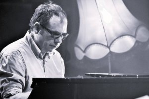 Nie żyje klawiszowiec Kultu Janusz Grudziński