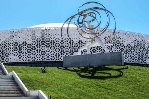 Bilety na otwarcie Uranii rozeszły się w kilka minut