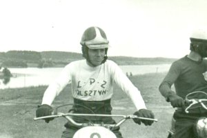 Rodzina i przyjaciele pożegnali Jerzego Kunczika, utytułowanego olsztyńskiego motocrossowca