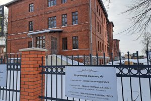 Historia i wspomnienia o obozie Soldau w nowej książce Działdowskiej Kuźni Słowa