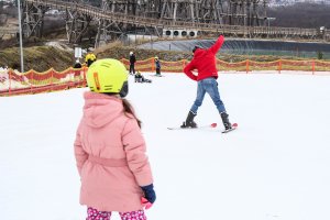Trwają ferie zimowe. Ośrodki narciarskie z regionu oblegane