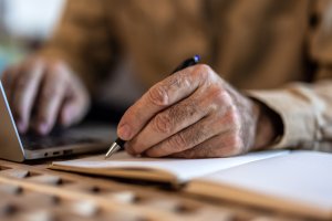 Skusiła go chęć szybkiego zysku. Olsztynianin stracił 140 tysięcy złotych