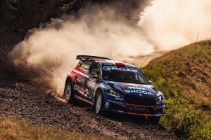 Rajd Polski, Radio Rajdowe i kącik przepisów drogowych. Słuchaj audycji Szerokości