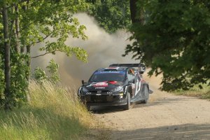 Rajd Polski, odpust w Gietrzwałdzie i tajemnice kontrolki 