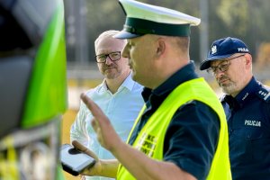 Bezpieczne powroty z wakacji. Wspólna akcja policji i inspektorów transportu drogowego