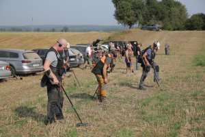 Archeolodzy znaleźli pod Grunwaldem cenne artefakty. [ZDJĘCIA]