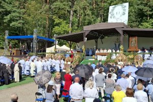 Tu Maryja przemówiła po polski. Uroczystości odpustowe w Gietrzwałdzie