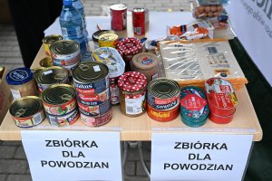 Zbiórka darów, zielona szkoła. Ełk pomaga powodzianom